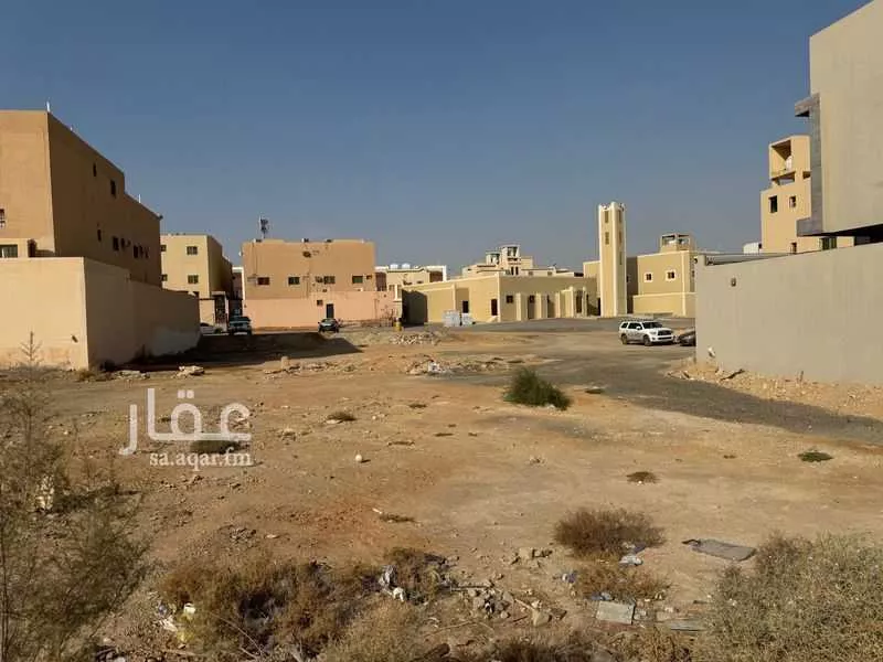 927 sqm land in Tuwaiq 11