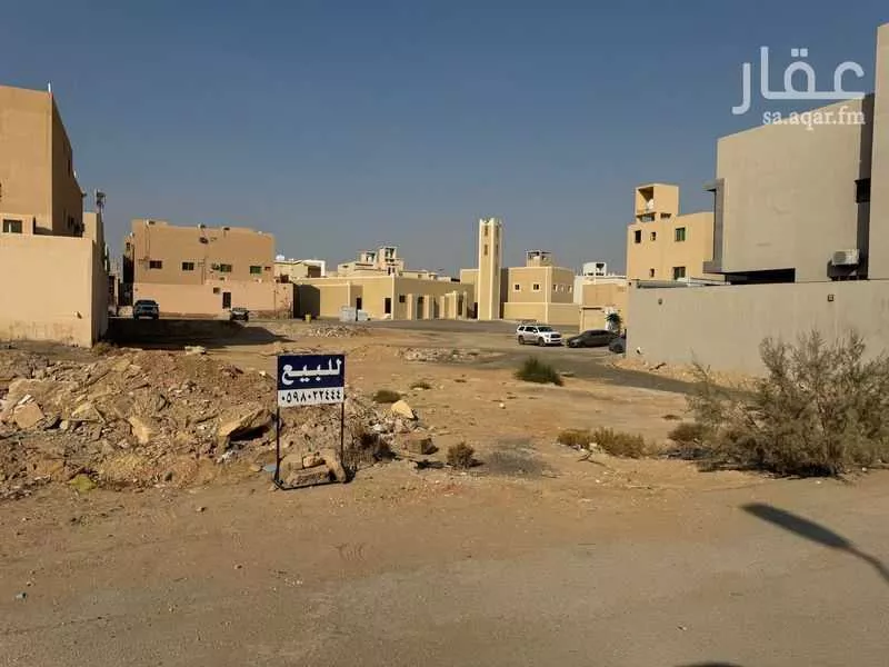 927 sqm land in Tuwaiq 12