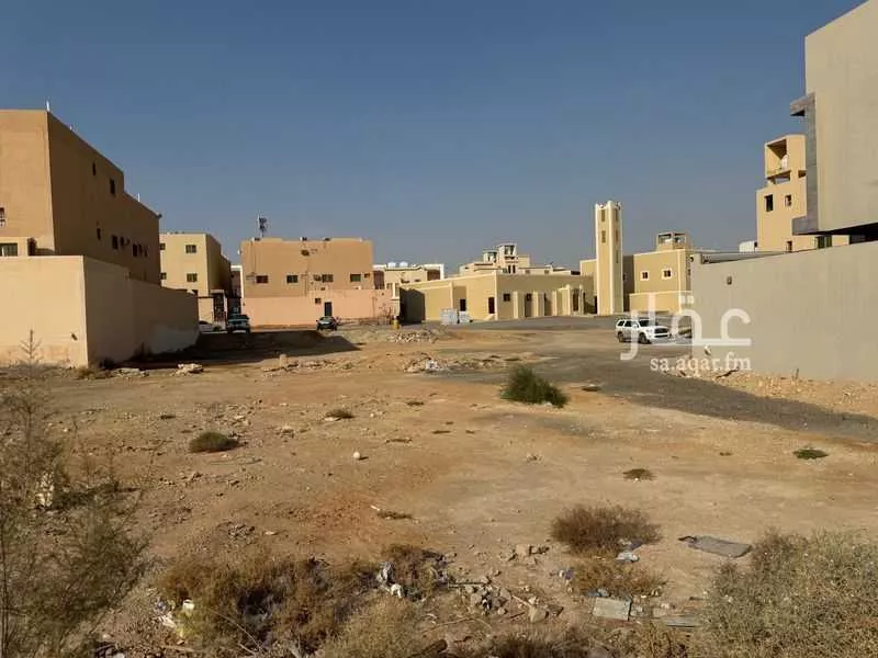 927 sqm land in Tuwaiq 6