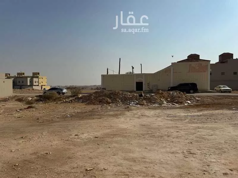 927 sqm land in Tuwaiq 8