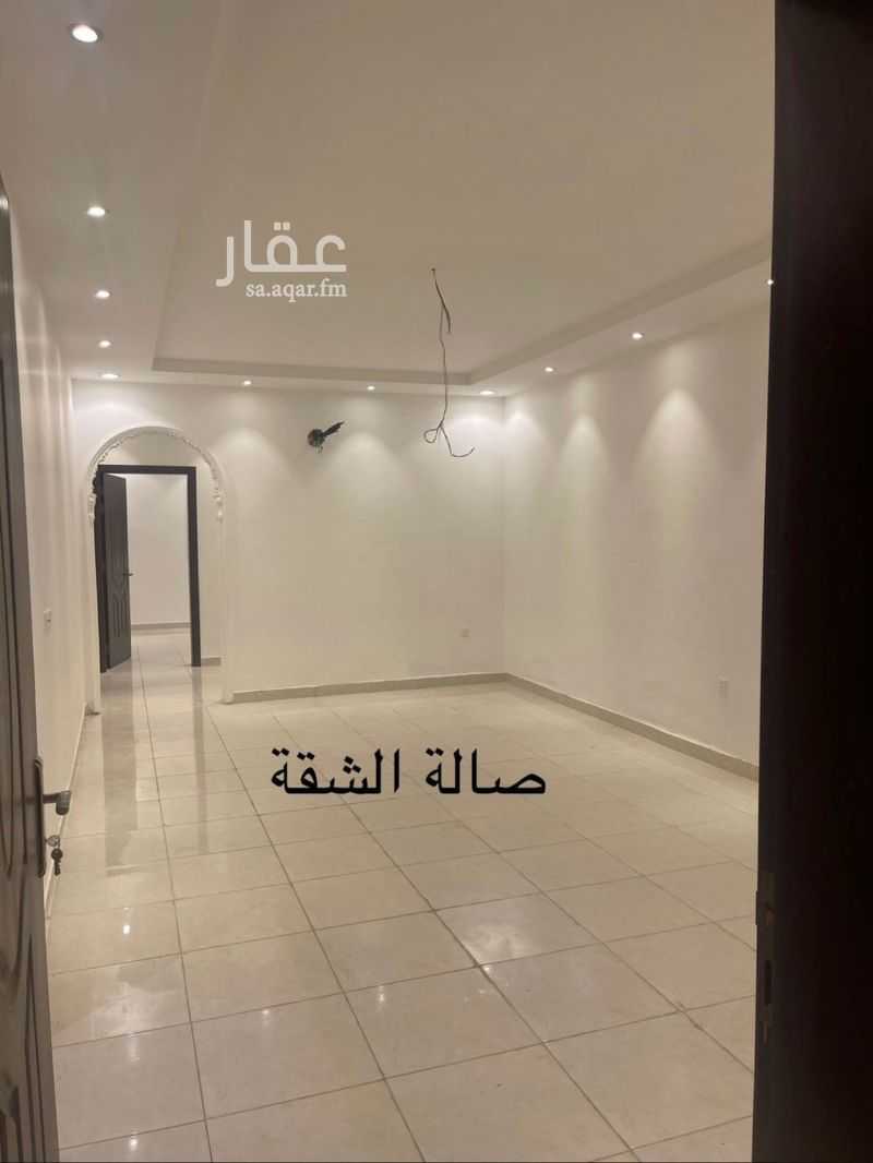 5 bedroom apartment in Al Yaqout, Jeddah 4