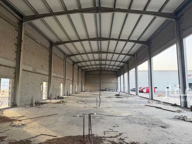 shop in Al Hofuf South, Al Ahsa 6