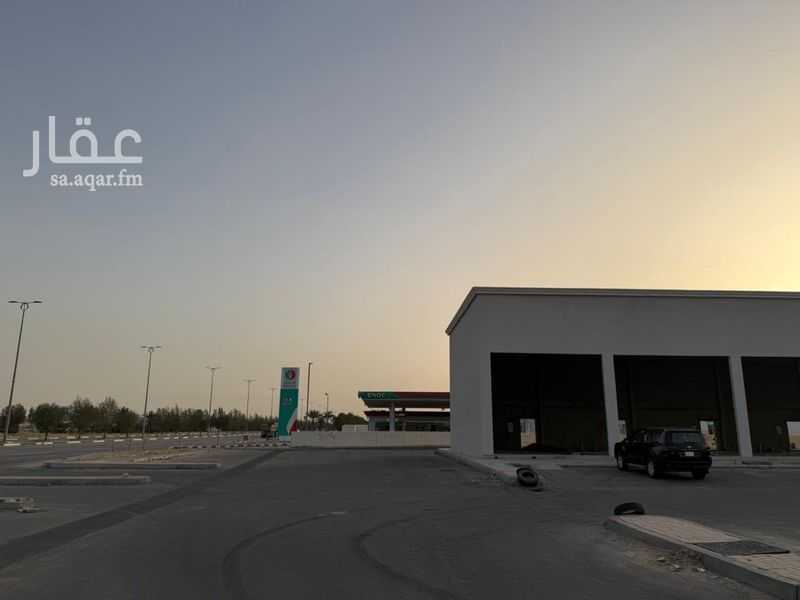 shop in Al Hofuf South, Al Ahsa 4