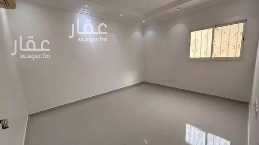 3 bedroom floor in Al Munsiyah 2