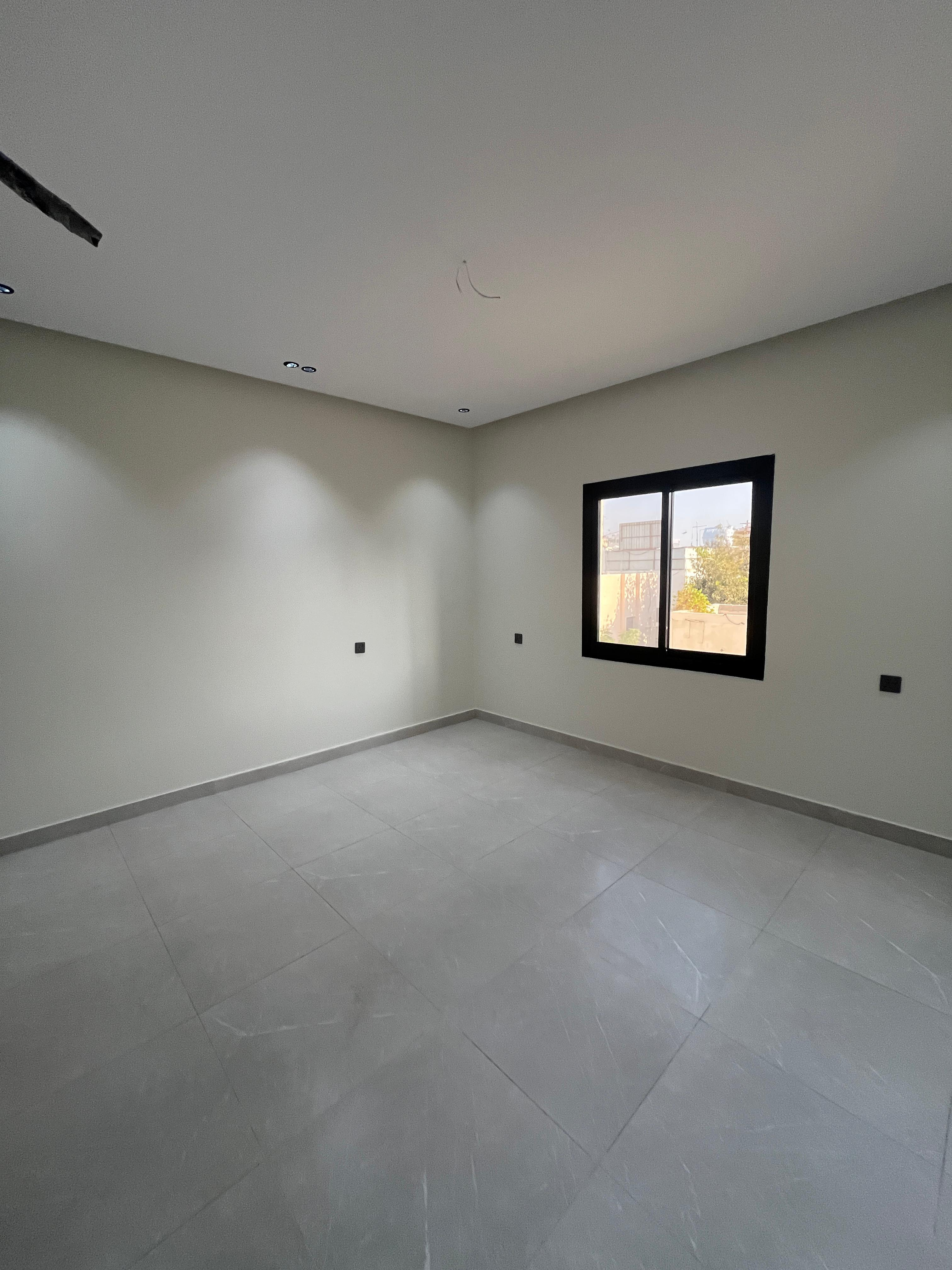 4 bedroom apartment in Al Rawdah, Jeddah 9