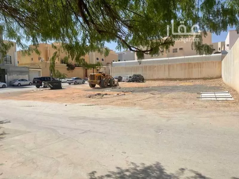 243 sqm land in Dhahrat Al Badiah 2