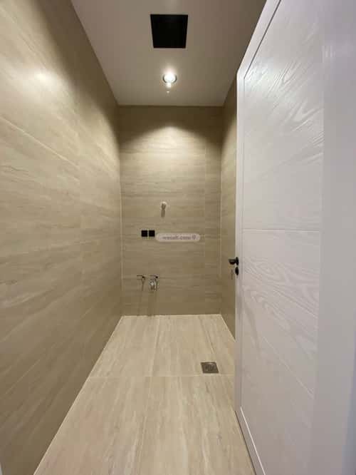4 bedroom apartment in Al Buhayrat, Makkah 5