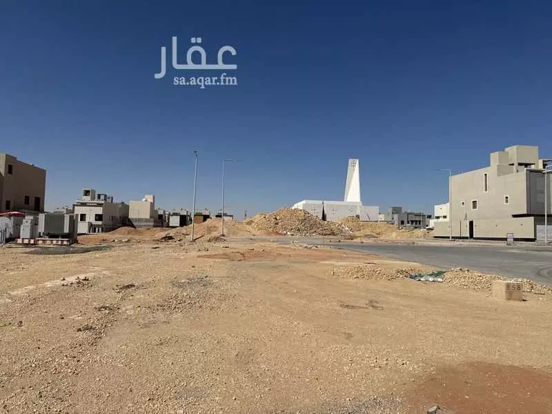 240 sqm land in Al Safa 3