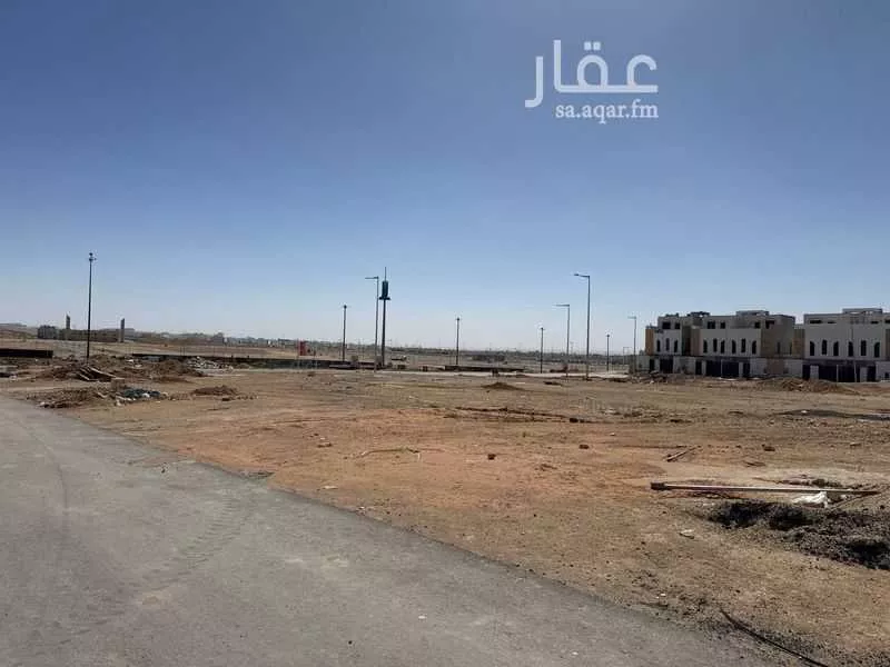 240 sqm land in Al Safa 5