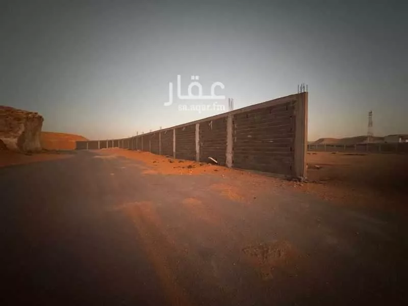 6736 sqm land in Uhud 2