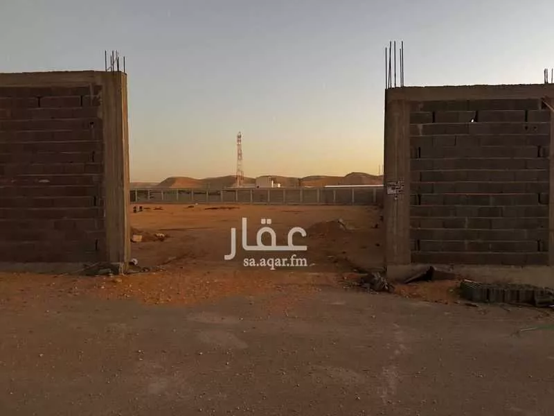 6736 sqm land in Uhud 3