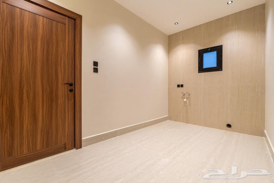 9 bedroom villa in Al Aziziyah, Eastern Province 6