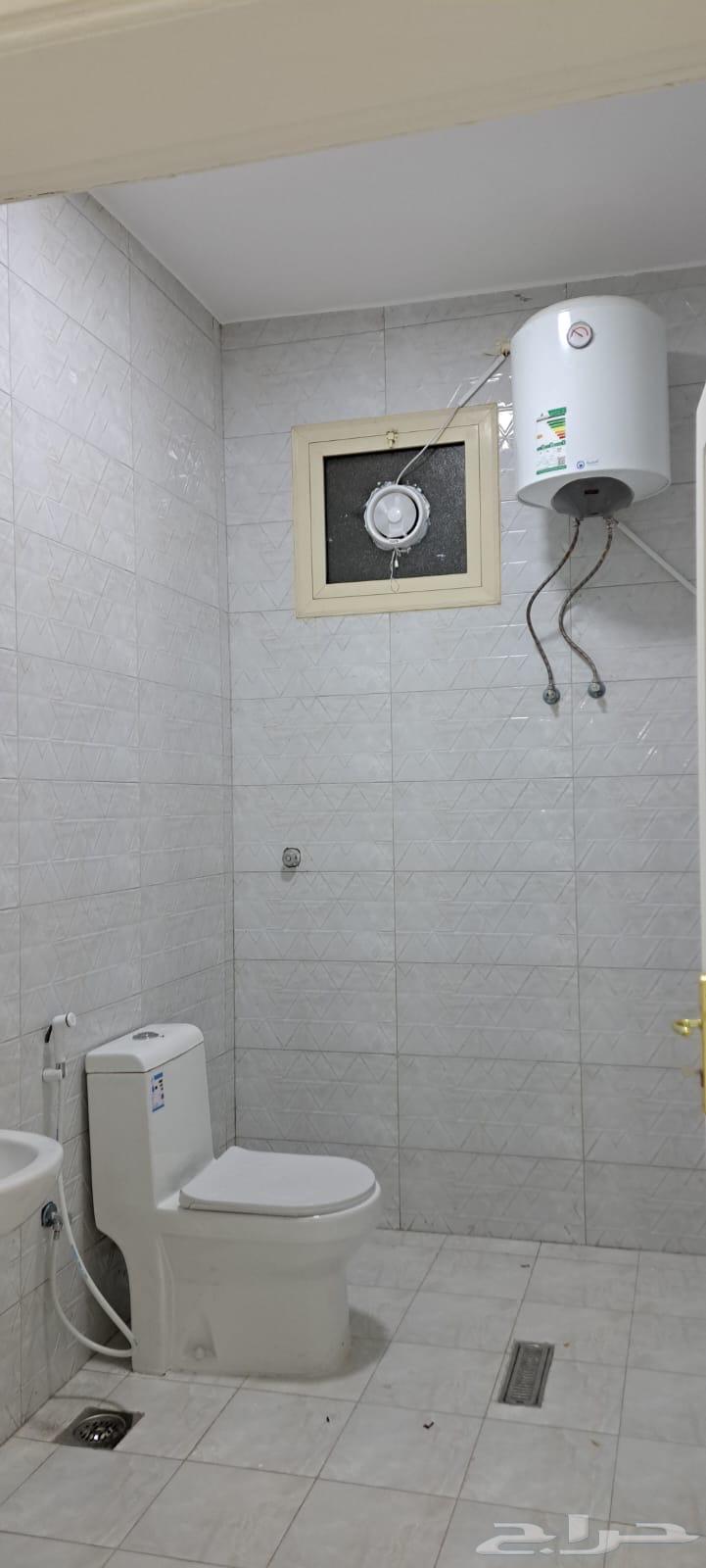 5 bedroom apartment in Al Difa, Madinah 5
