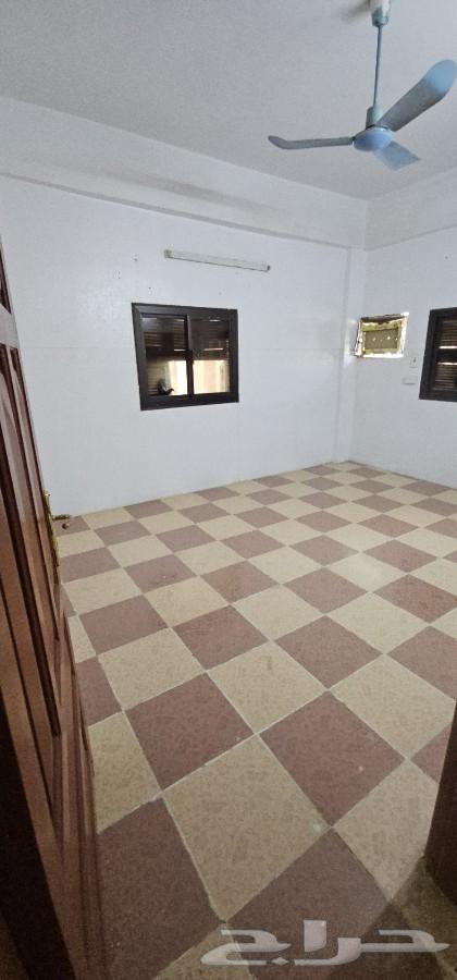 4 bedroom apartment in Bir Uthman, Madinah 8