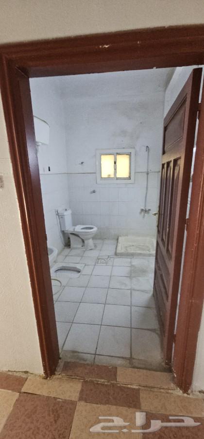 4 bedroom apartment in Bir Uthman, Madinah 5