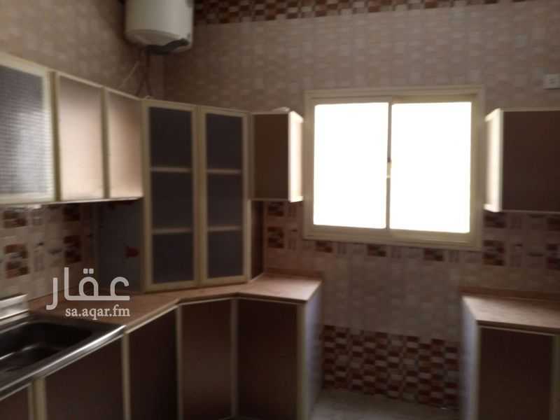 4 bedroom apartment in Dhulalah, Khamis Mushait 3