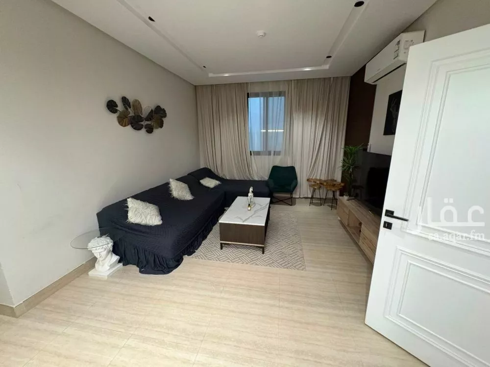 3 bedroom apartment in Ishbiliyah, Riyadh 11
