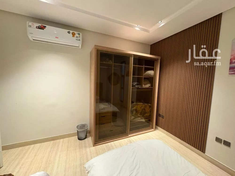 3 bedroom apartment in Ishbiliyah, Riyadh 19