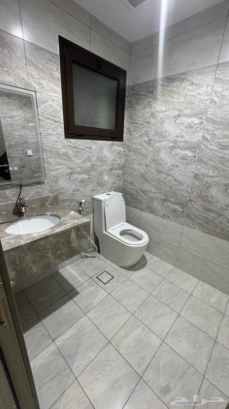 4 bedroom apartment in Al Muntazah, Eastern Province 6