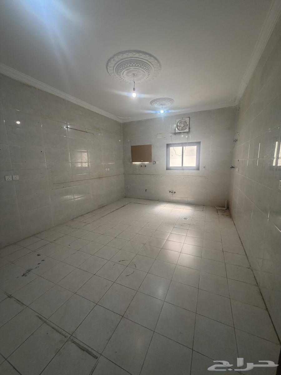 5 bedroom apartment in Al Qaswa, Madinah 10