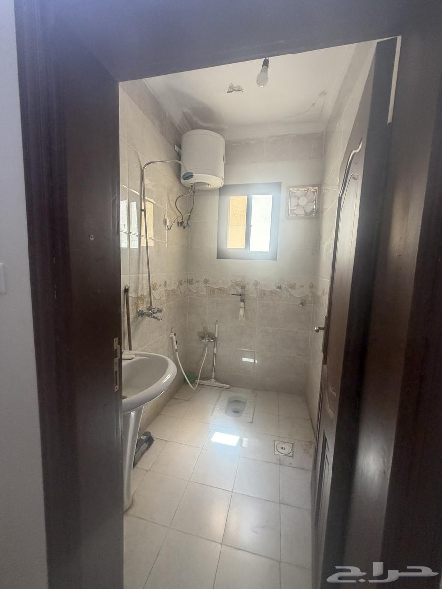 5 bedroom apartment in Al Qaswa, Madinah 6