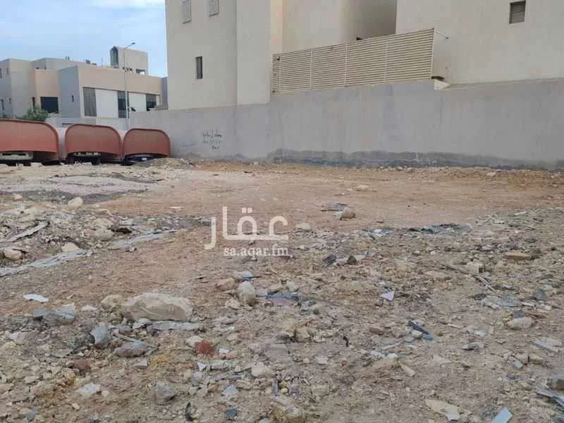 240 sqm land in Al Narjis 5