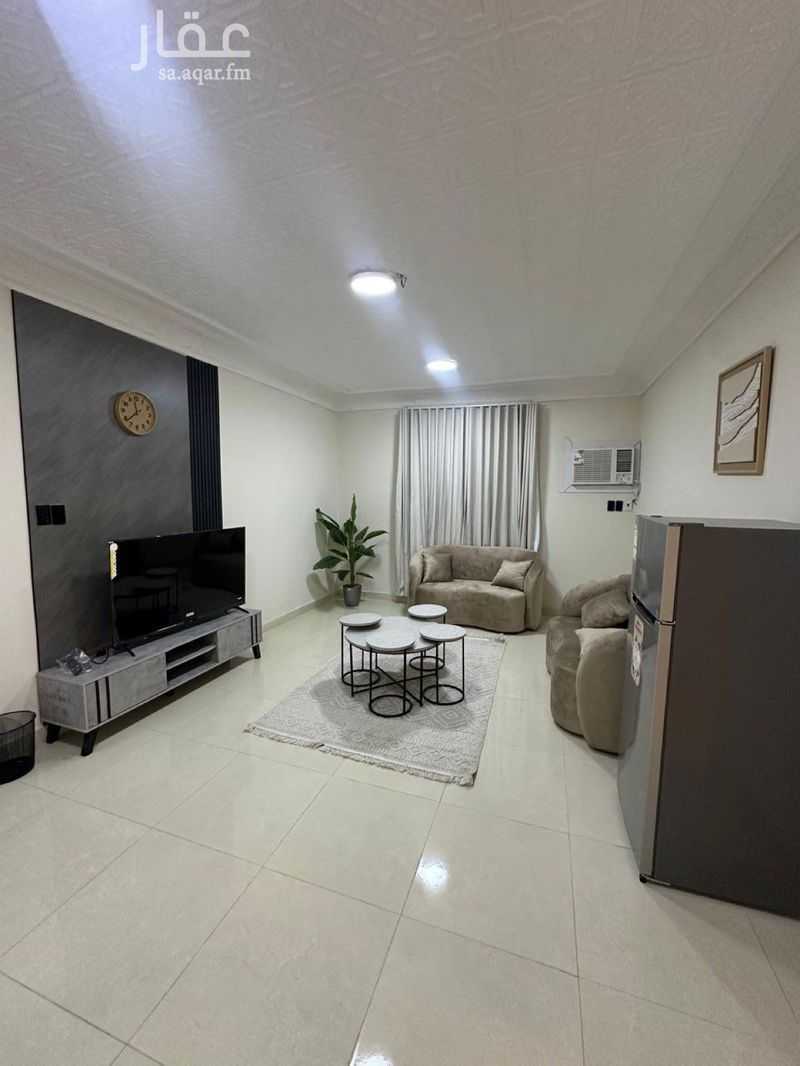 2 bedroom apartment in Al Nuzhah, Eastern Province 7