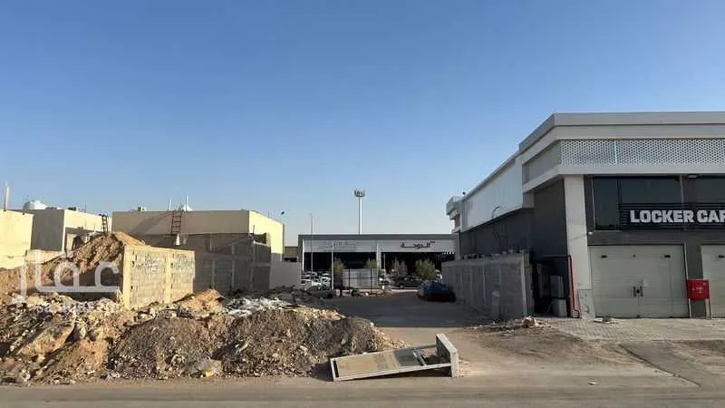 324 sqm land in Al Qadisiyah 12