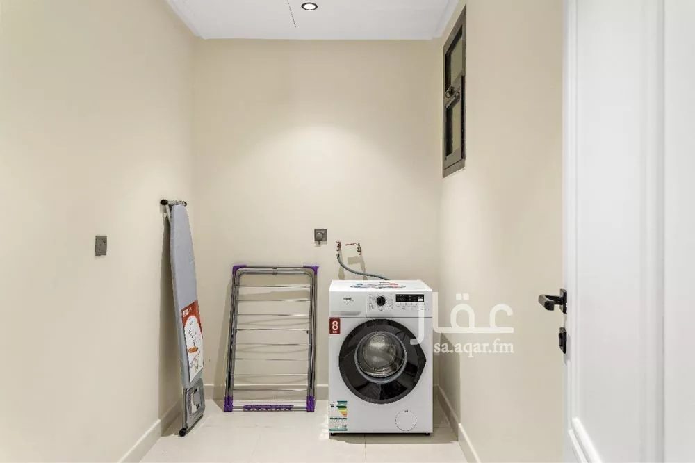 3 bedroom apartment in Al Yasmin 7