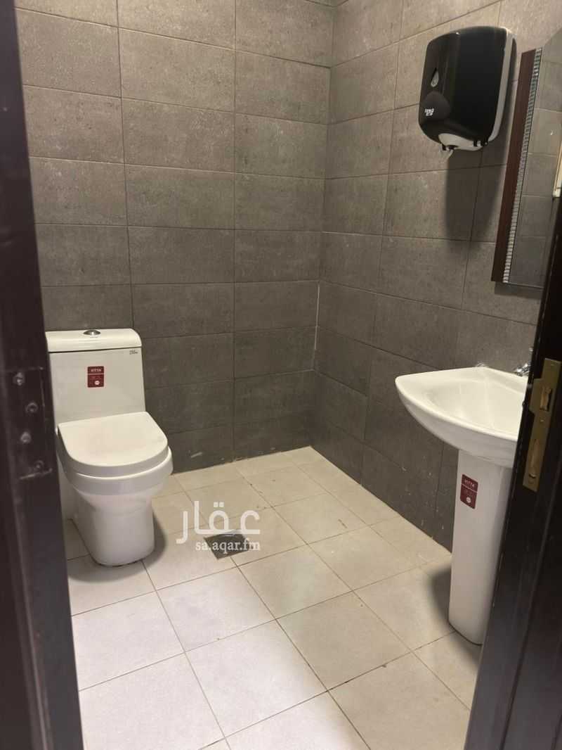 3 bedroom office in Al Rabie, Riyadh 3