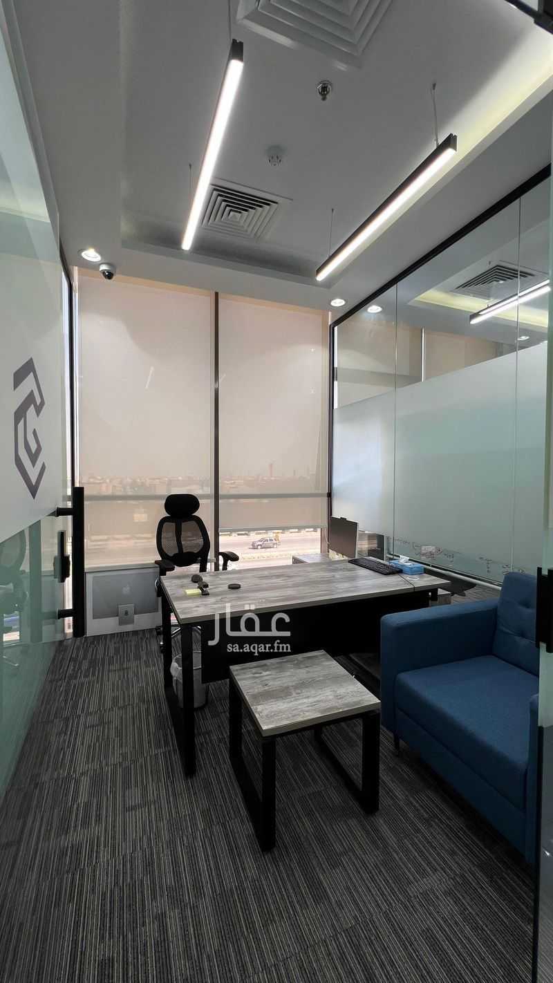 7 bedroom office in Al Rabie, Riyadh 6