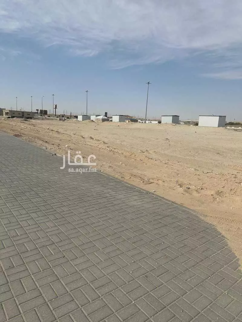 أرض 2000 م² في الجنادرية 4