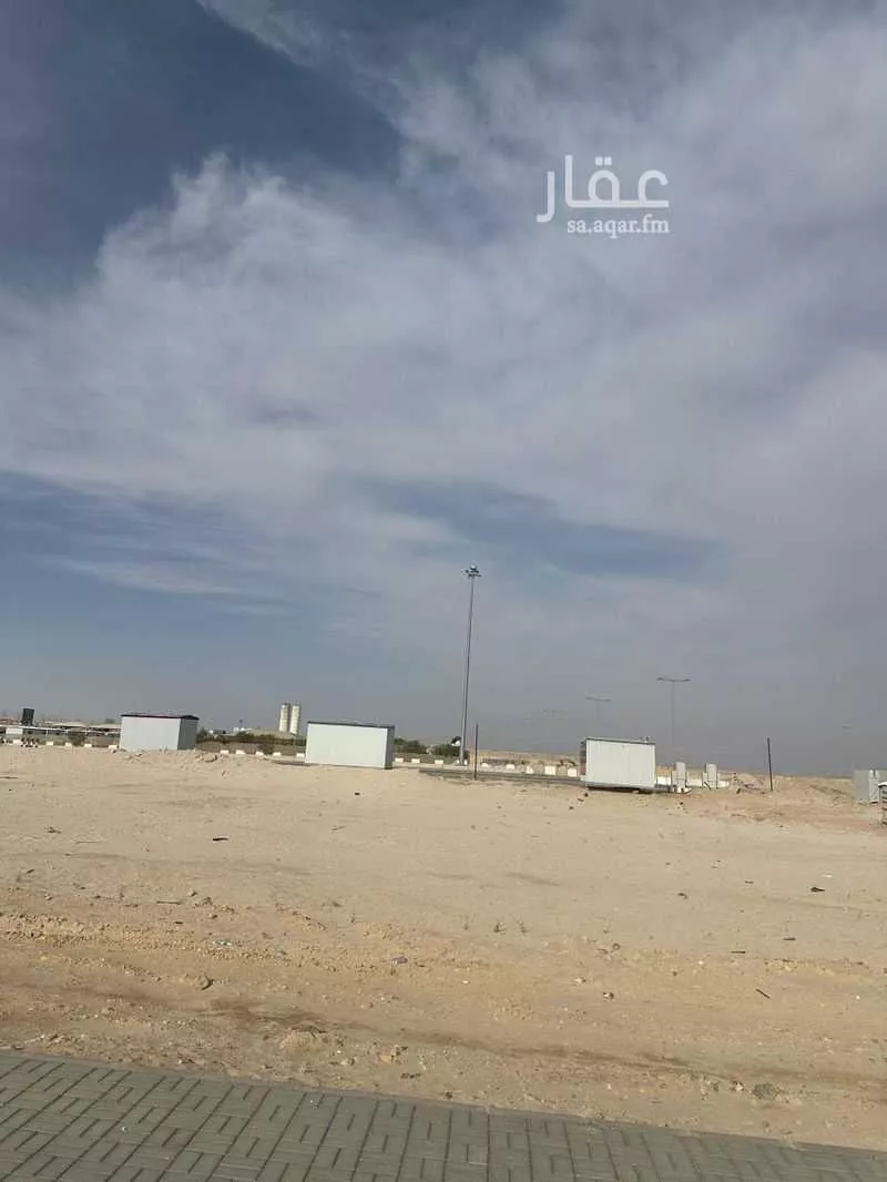 أرض 2000 م² في الجنادرية 5