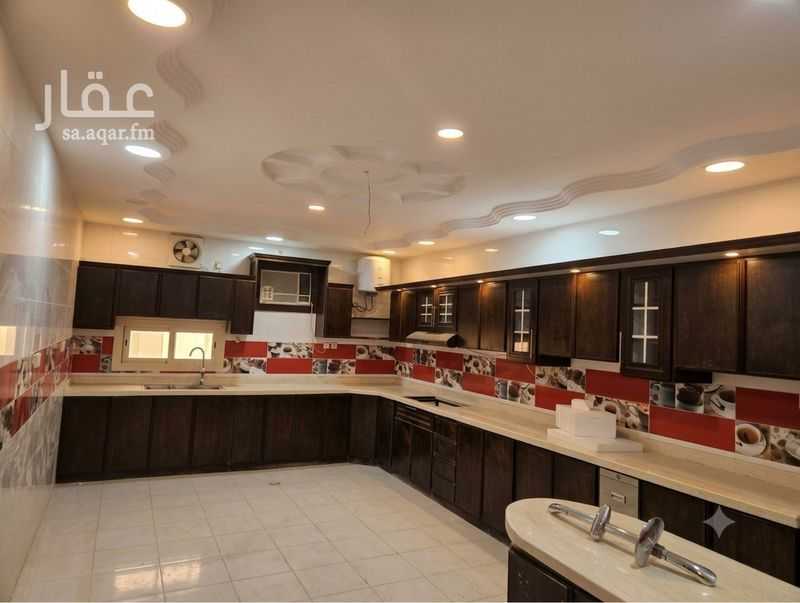 4 bedroom apartment in Al Rawabi, Madinah 6