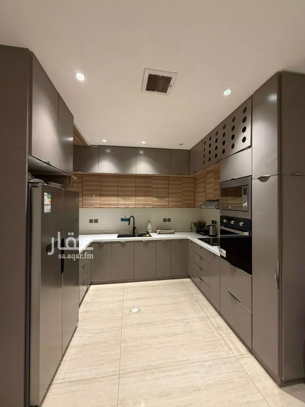 3 bedroom apartment in Al Narjis 3