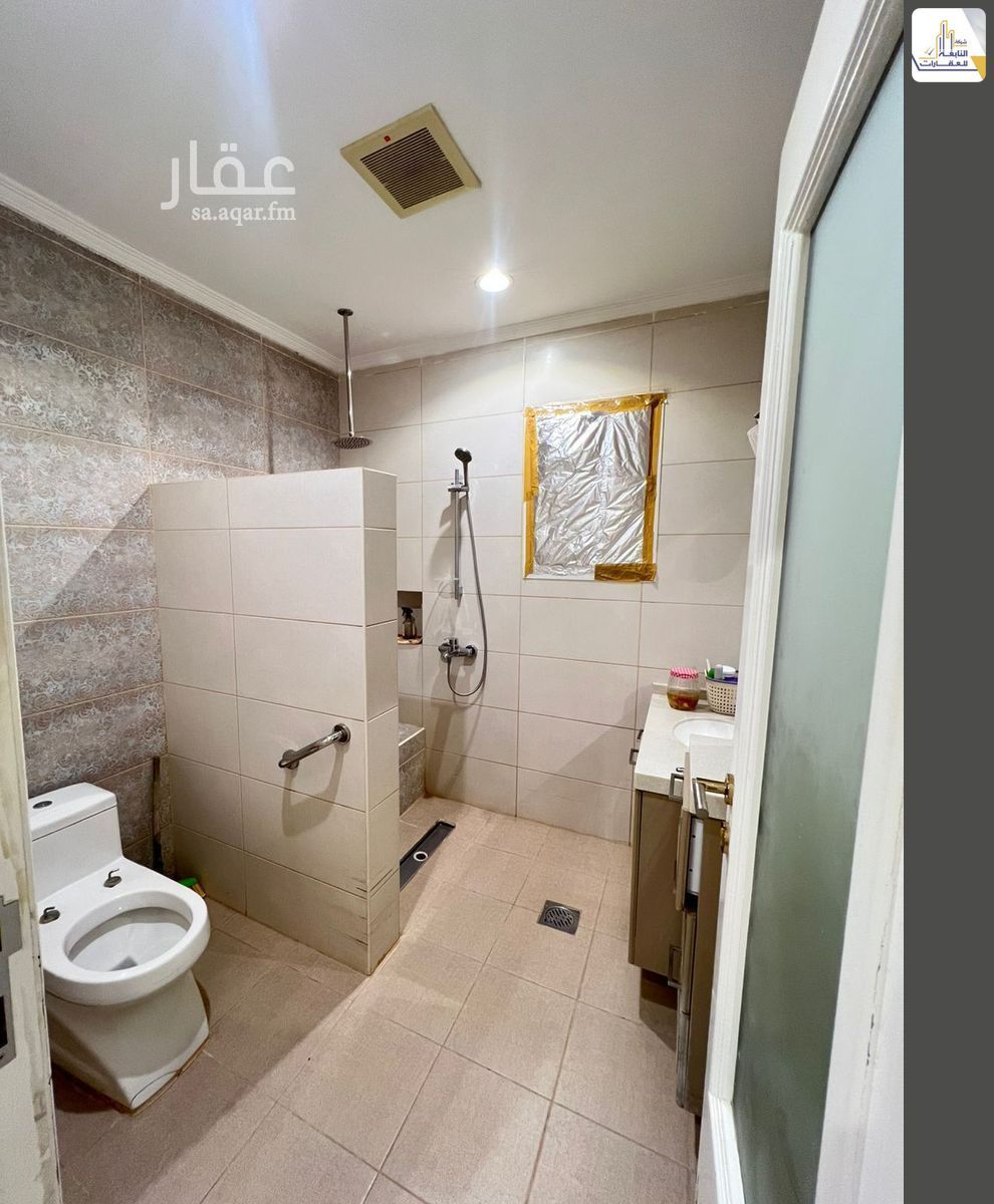 5 bedroom villa in Al Rabwa, Riyadh 23
