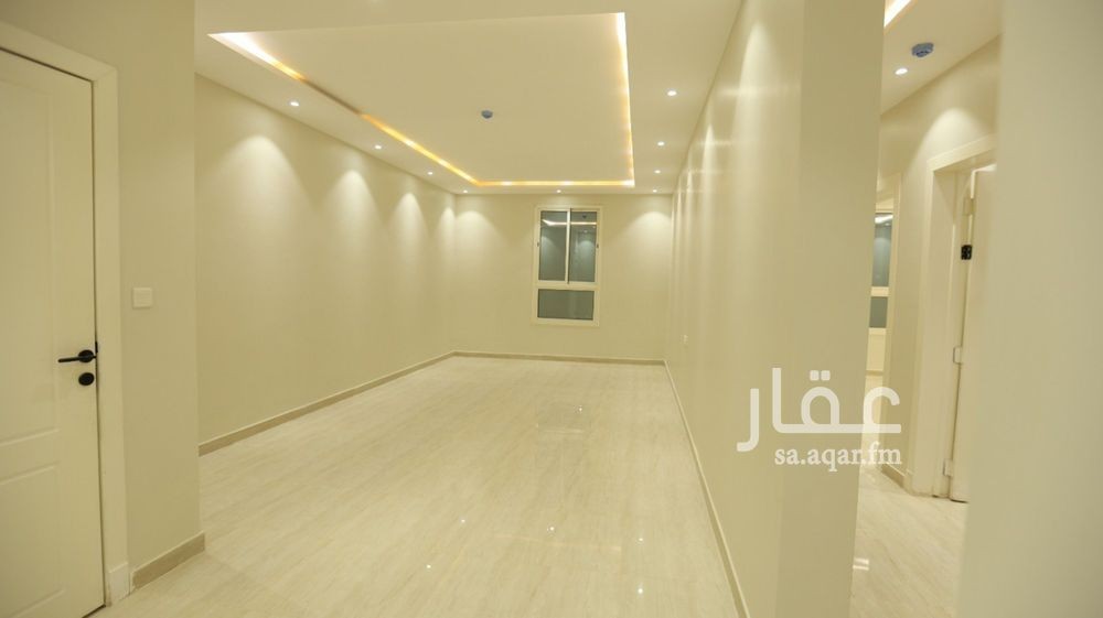 3 bedroom apartment in Tuwaiq, Riyadh 4