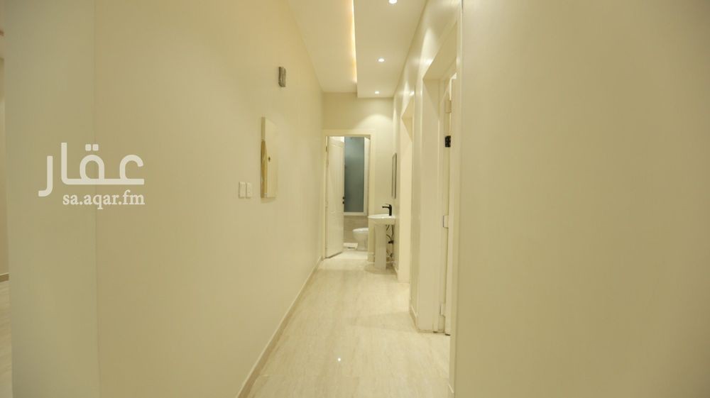3 bedroom apartment in Tuwaiq, Riyadh 9