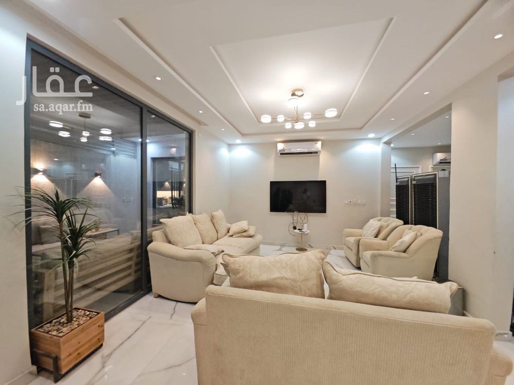 4 bedroom villa in Qurtubah, Riyadh 6