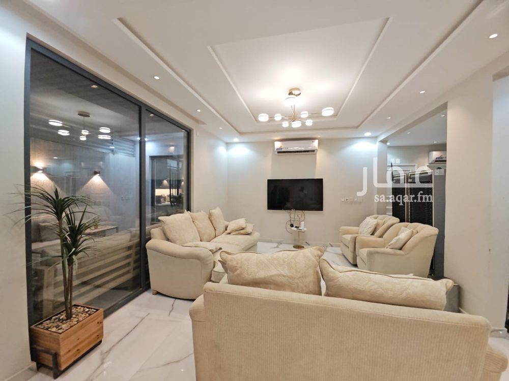 4 bedroom villa in Qurtubah, Riyadh 12
