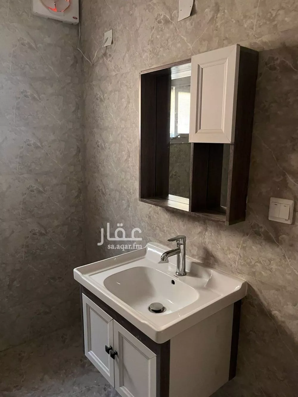 شقة 3 غرف في الربوة 2