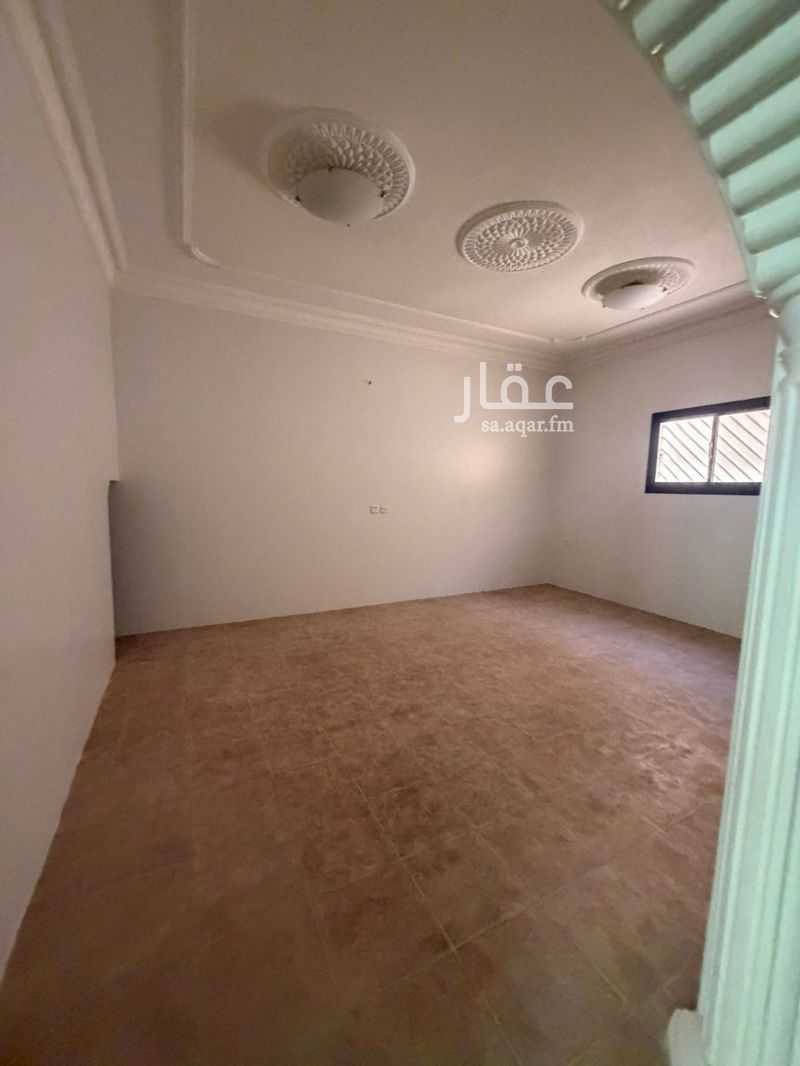 7 bedroom villa in Al Salam, Riyadh 3