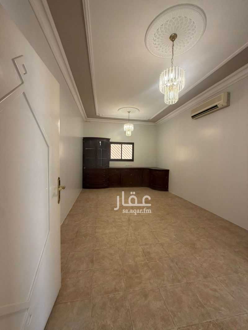 7 bedroom villa in Al Salam, Riyadh 10