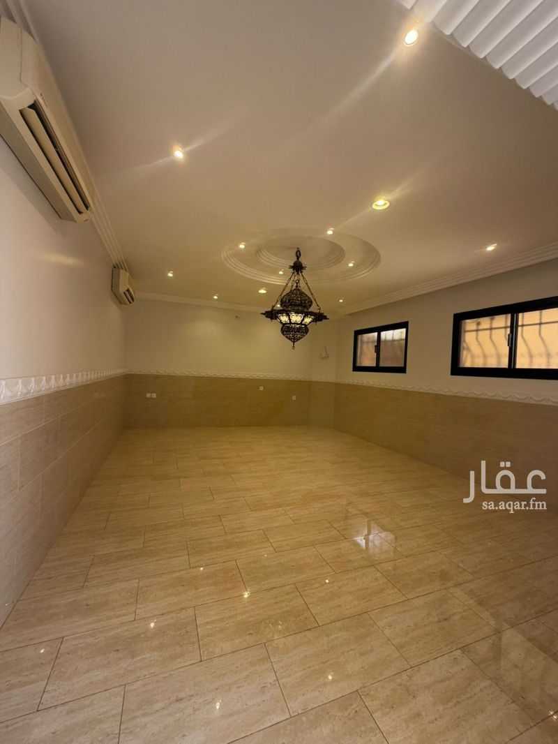 7 bedroom villa in Al Salam, Riyadh 2