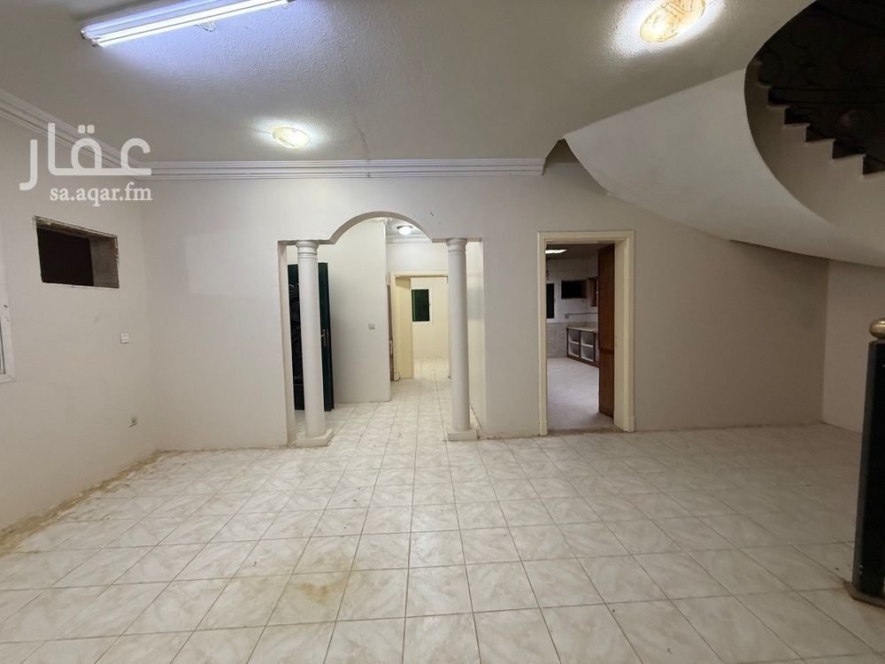 9 bedroom building in Al Yarmouk, Riyadh 9