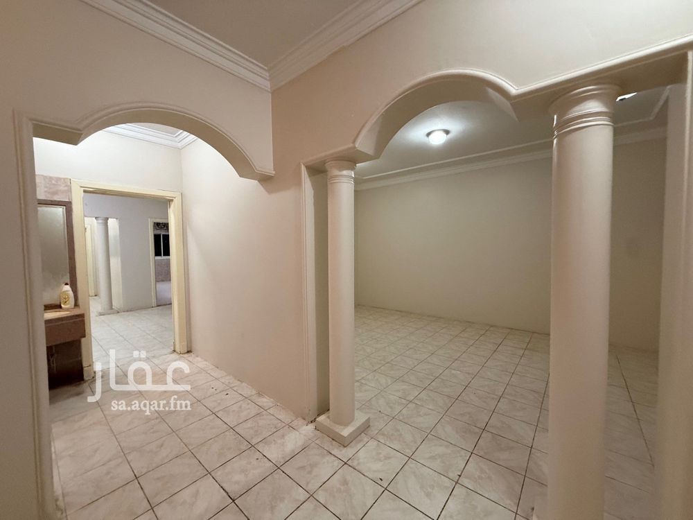 9 bedroom building in Al Yarmouk, Riyadh 2