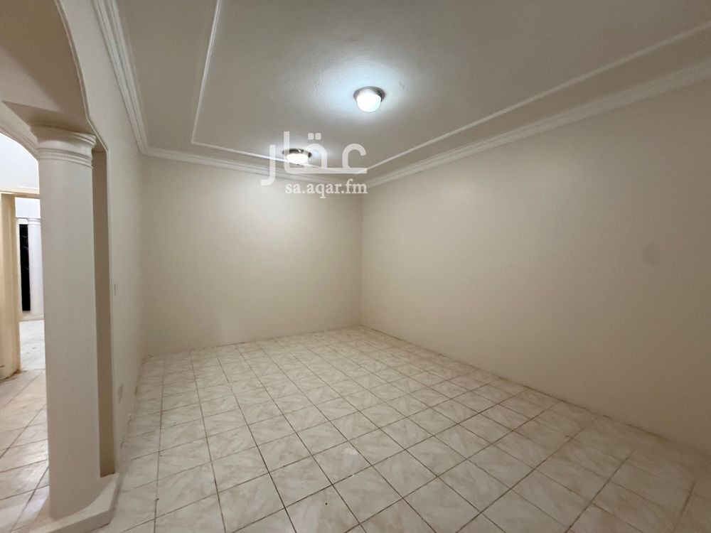 9 bedroom building in Al Yarmouk, Riyadh 6