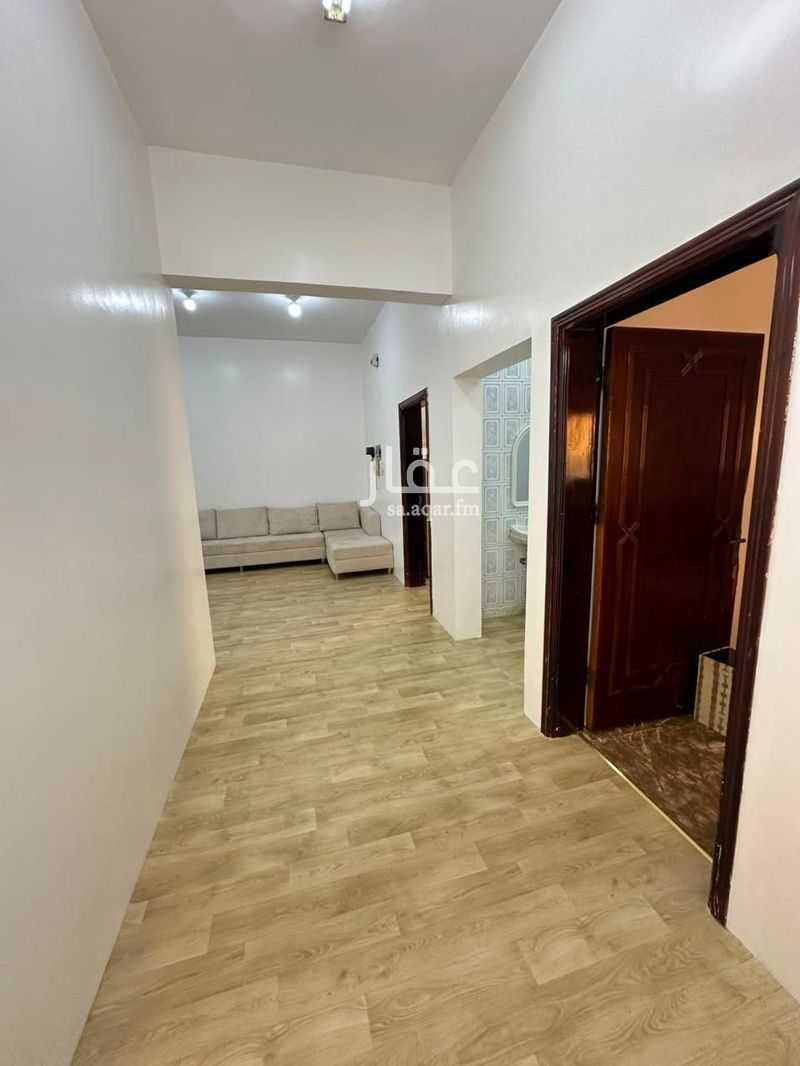 4 bedroom apartment in Thirah, Abha 2