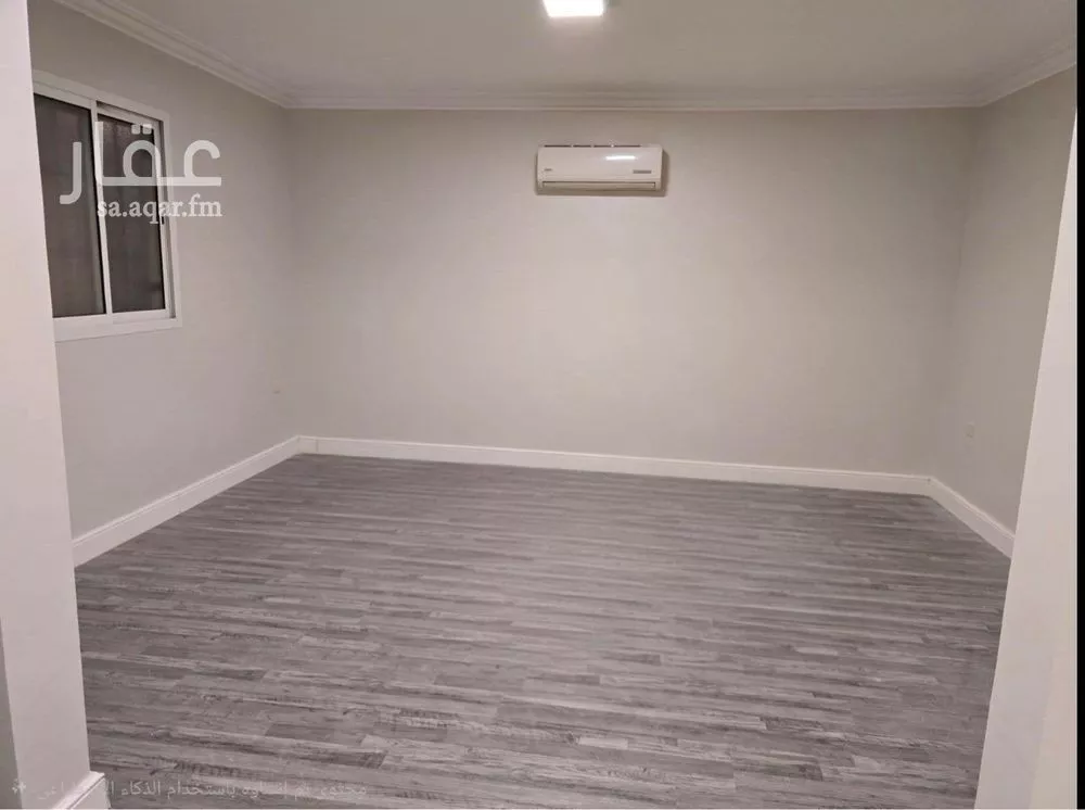 3 bedroom apartment in Al Yasmin 5