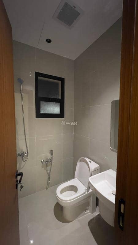5 bedroom villa in Al Bayan, Riyadh 18